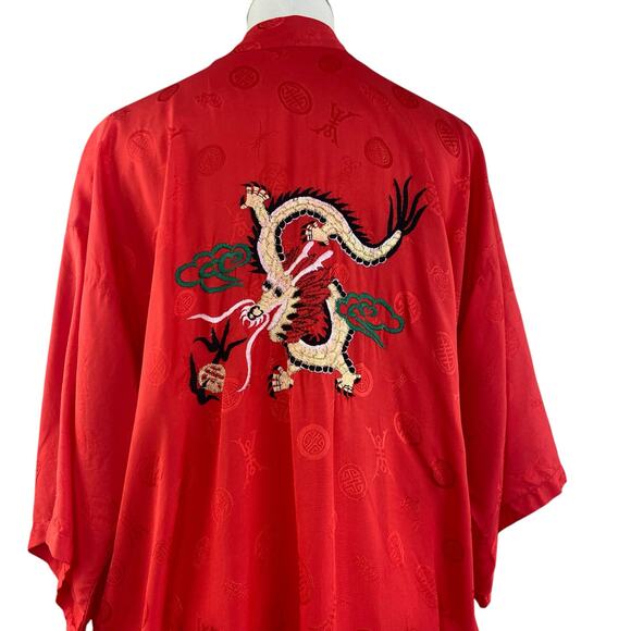 Vintage 70s Boho Red Silk Embroidered Dragon Unisex Kimono Robe Size M - Picture 7 of 15